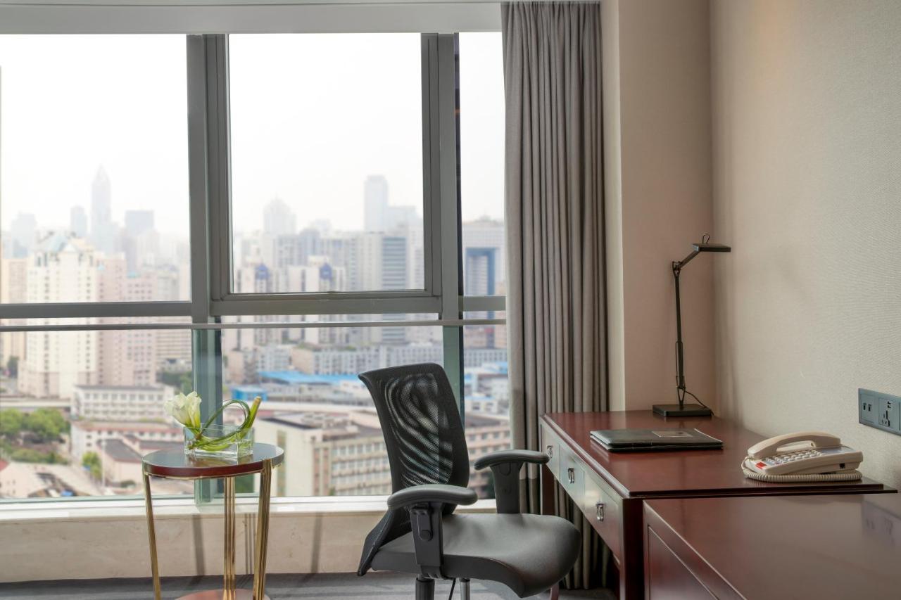 Doubletree By Hilton Shanghai Jing'An Exterior foto